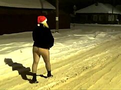 The cheeky cat walks on New Year's Eve without wearing panties