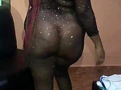 i'm havin' some solo fun time, just me and my ass