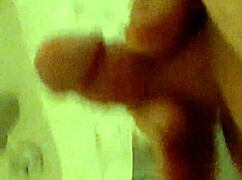 Guy Jacks Off Quickly in Homemade Rush