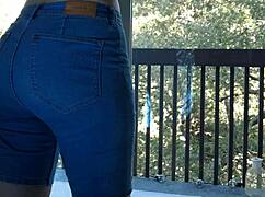 teen milf shows off her ass