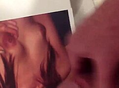 Preparing a pre-tribute for Elsa