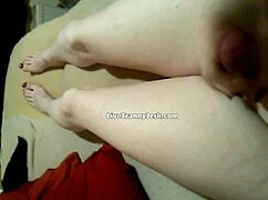 shemale shows legs and feet on webcam