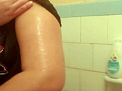 Fetish Strange For Wet Arm - Part 1