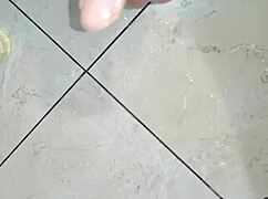 chinese girl squirting cum in solo video