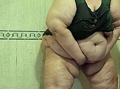 coolmarina pees and fucks hard with dildo