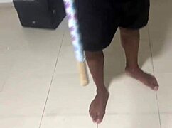 fui pintar a casa do meu amigo e botei ele pra mamar