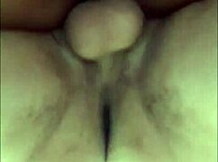 听Alicinha甜蜜浪叫，我塞鸡巴进她紧屁眼？