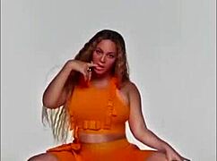 oh wow, jerking off to this beyonce ivy park tribute!