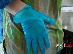 Hot cheating milf rides reverse cowgirl on a stiff shaft