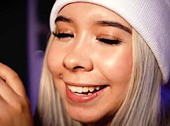 Blonde shows off her sucking skills