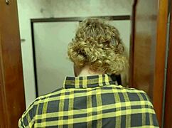 Real estate agent passionately fucks his sexy client