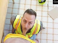 Service Tech Services A Customers Fat Cock In The Shower