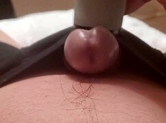 Can you believe this gay massage turns into a handjob with cum running like rain?