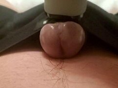 Can you believe this gay massage turns into a handjob with cum running like rain?