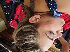 Amateur couple enjoys tight pussy sex during menstruation
