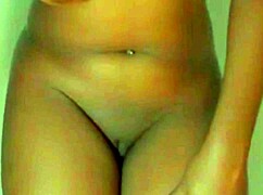Beautiful camel toe in a big pussy