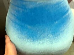 pickup at aquapark leads to quick encounter in locker room