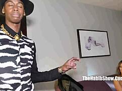 I show how to lick pussy right for holidays with christy love and tstyles, but I messed up a bit