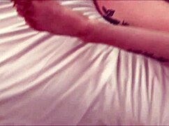 哥特继妹Tokyo Diamond 在家庭治疗中与Alex Adams 一起gooning