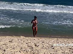 i can’t stop, afrodite sucking cock at barra da tijuca beach