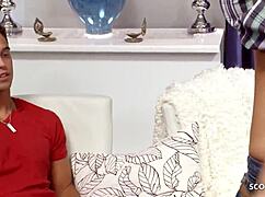 女工Jayden勾引年轻客户上床