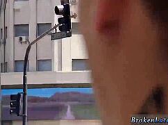 好奇假肌肉男演员怎么给男人吹箫？