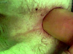 对比玩具肛交大屌玩男同志快感