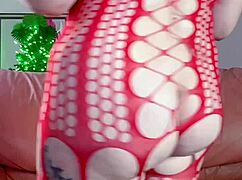 Anal play with big black dildo gets her curvy ass ready