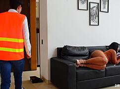 Stranger Fucks Me In Miami After Creating My Content