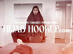 Man, horny babe Summer Day is craving a huge cock deep in her tight pussy! 😍