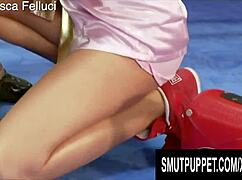 金发小骚货猛吸硬屌合集