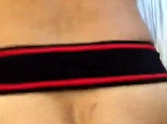 O novinho ativo socando com vontade o meu cu guloso