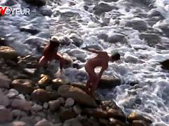 Public beach action with small tits brunette getting fucked