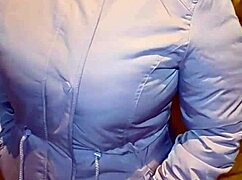 Mi Madrastra Teases With Her Curves in Homemade Clip