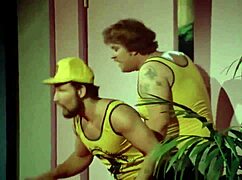 Body Girls 1983 带来原始的MMF复古三人行和颜射