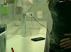 i fucked this mysterious milf in the hotel and she made me cum so fast it blew my mind