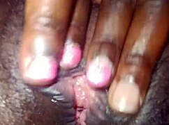 I'm spreadin smooth anal for this black whore