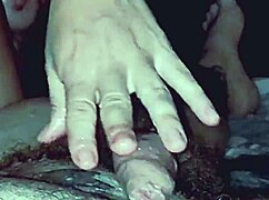 我每天都忍不住给他撸鸡巴！😜