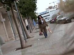 黑发妈妈馋大屌翘臀舔巨乳骑乘肛交渔网狗爬指奸