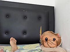 Young princess gets her holes toyed by bodybuilder husband