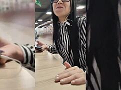 I met Estefani at the mall while heading to eat lunch