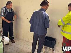 VIP4K 少女在老板猛烈操弄下尖叫多次高潮