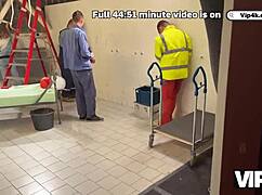 VIP4K 少女在老板猛烈操弄下尖叫多次高潮