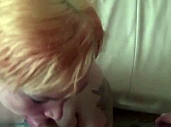 德国熟女勾引继子，工作时狂舔巨屌