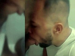 Fit gay amateur gets public toilet tryst in Brazil