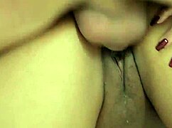 天啊娇小18+亚裔Ember紧屄被操超深