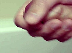 看我老二在美味慢动作中爆射