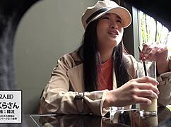 嘿，看这个日本素人妹子爆爽口爆，射脸超刺激！