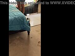 性感处女拉丁妹Sol爱穿迷你裙和高跟鞋