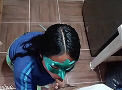 Single moms give the best blowjobs in homemade clips!